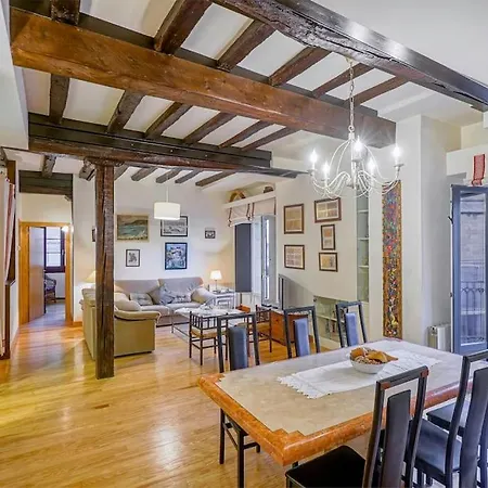 Appartamento Otazu Aparment